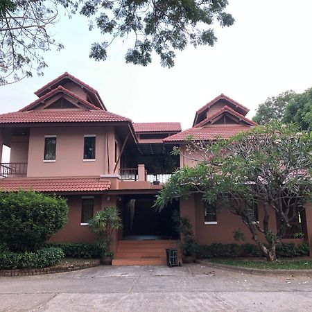 Areena Resort And Hotel أوتاراديت المظهر الخارجي الصورة